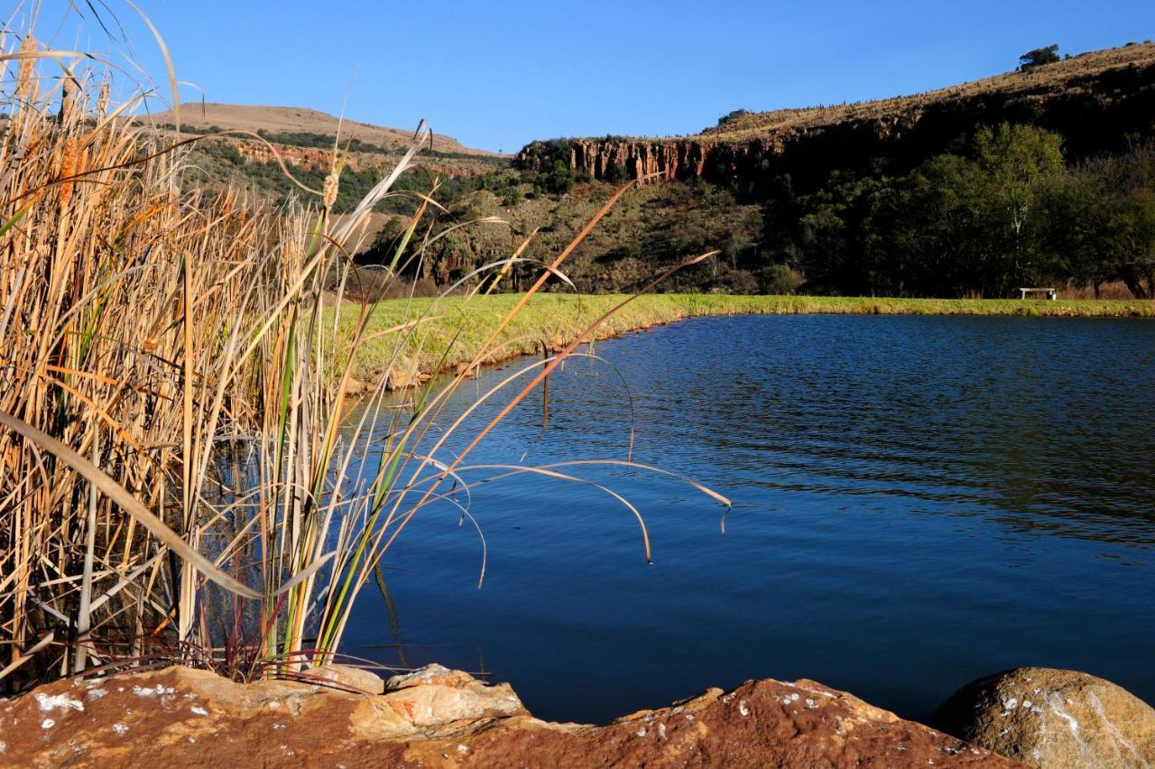 Komati Gorge Lodge, R 36 Halfway Between Carolina And Machadodorp Exterior photo